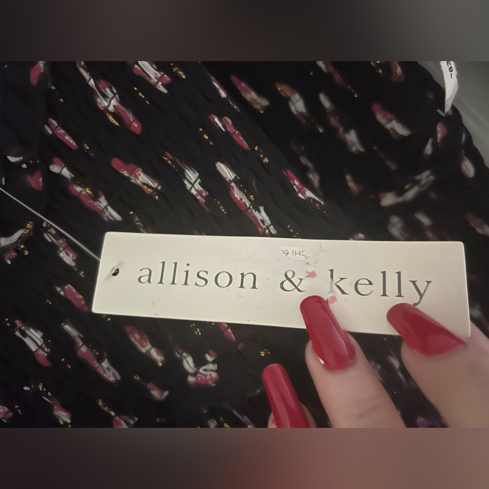 Beautiful Allison and Kelly dress